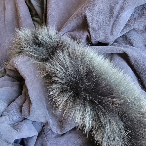 European Blue Suede button down winter coat w a hood - Picture 8 of 8